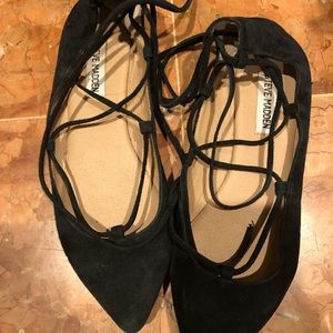 Steve Madden lace up flats